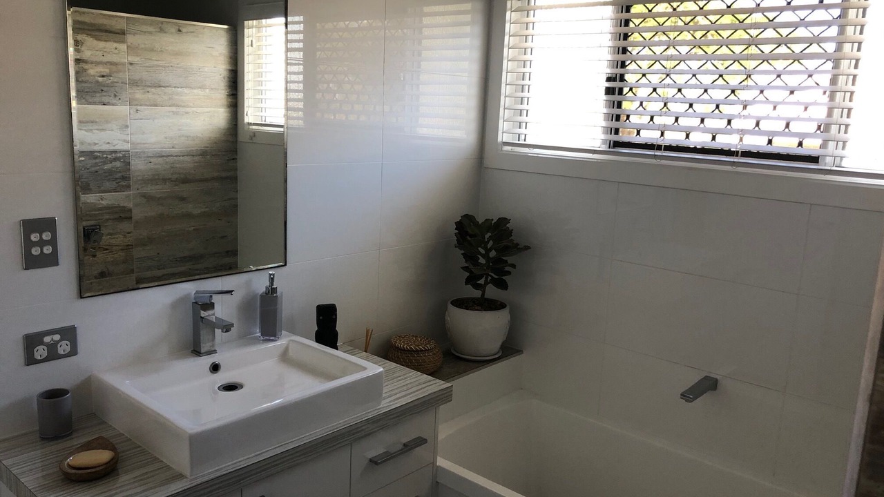 Photo of Bathroom in Elliott Heads