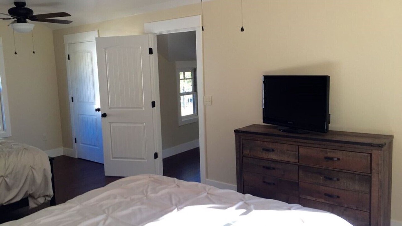 Photo of Bedroom in Murphys