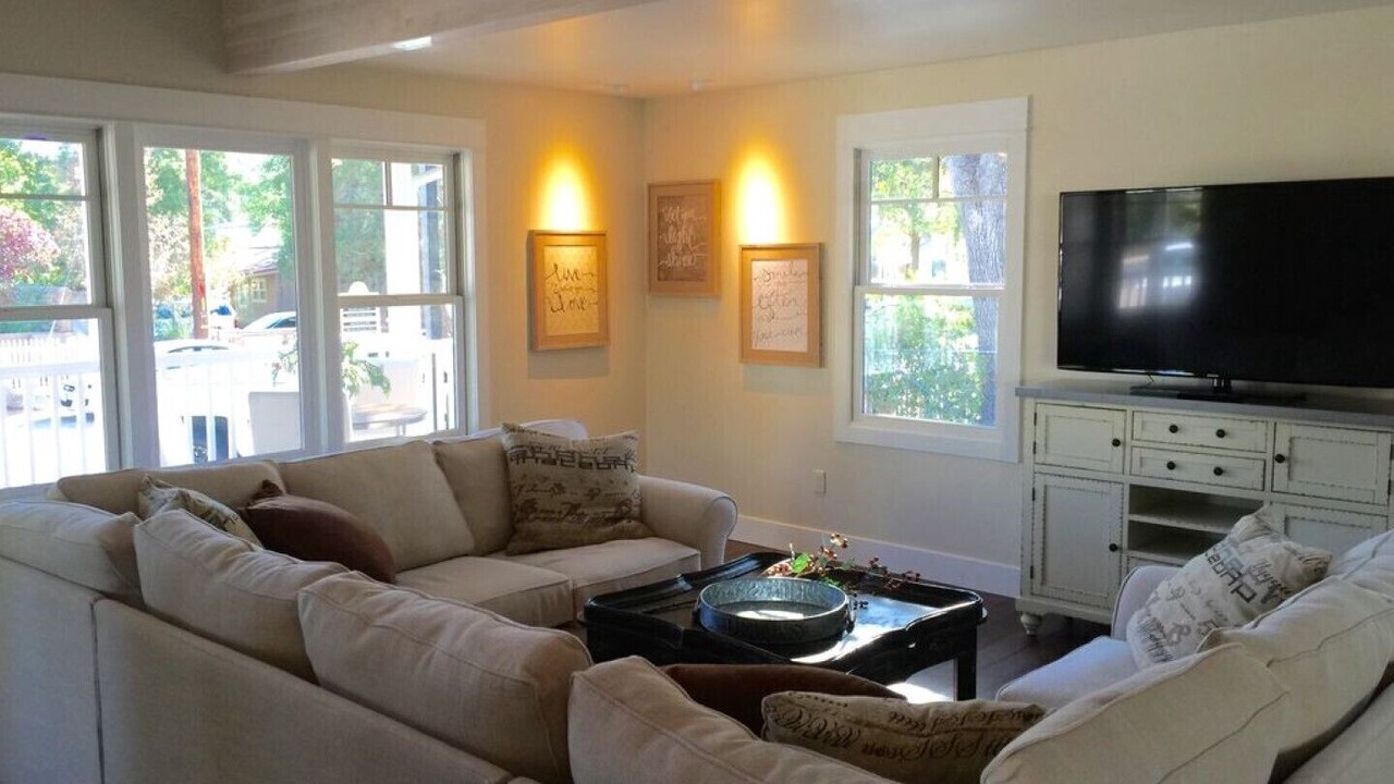 Photo of Livingroom in Murphys