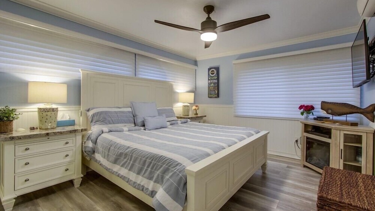 Photo of Bedroom in Mission Beach