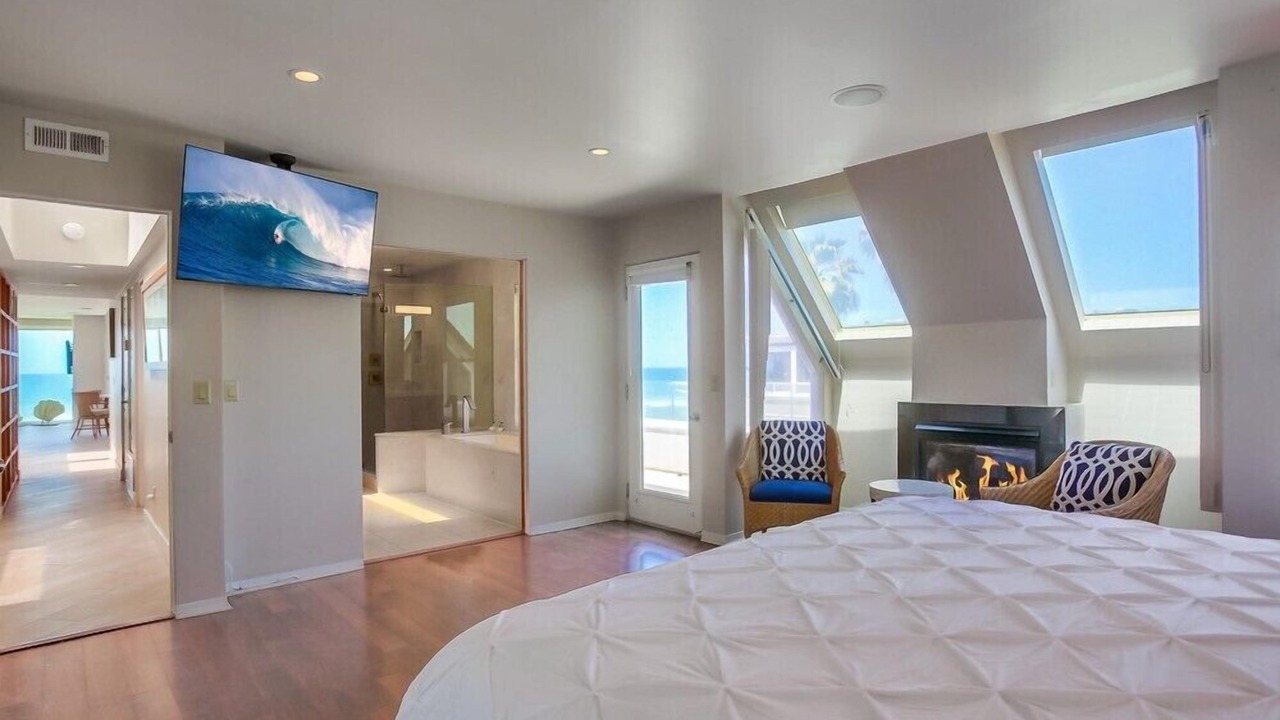 Photo of Bedroom in Mission Beach