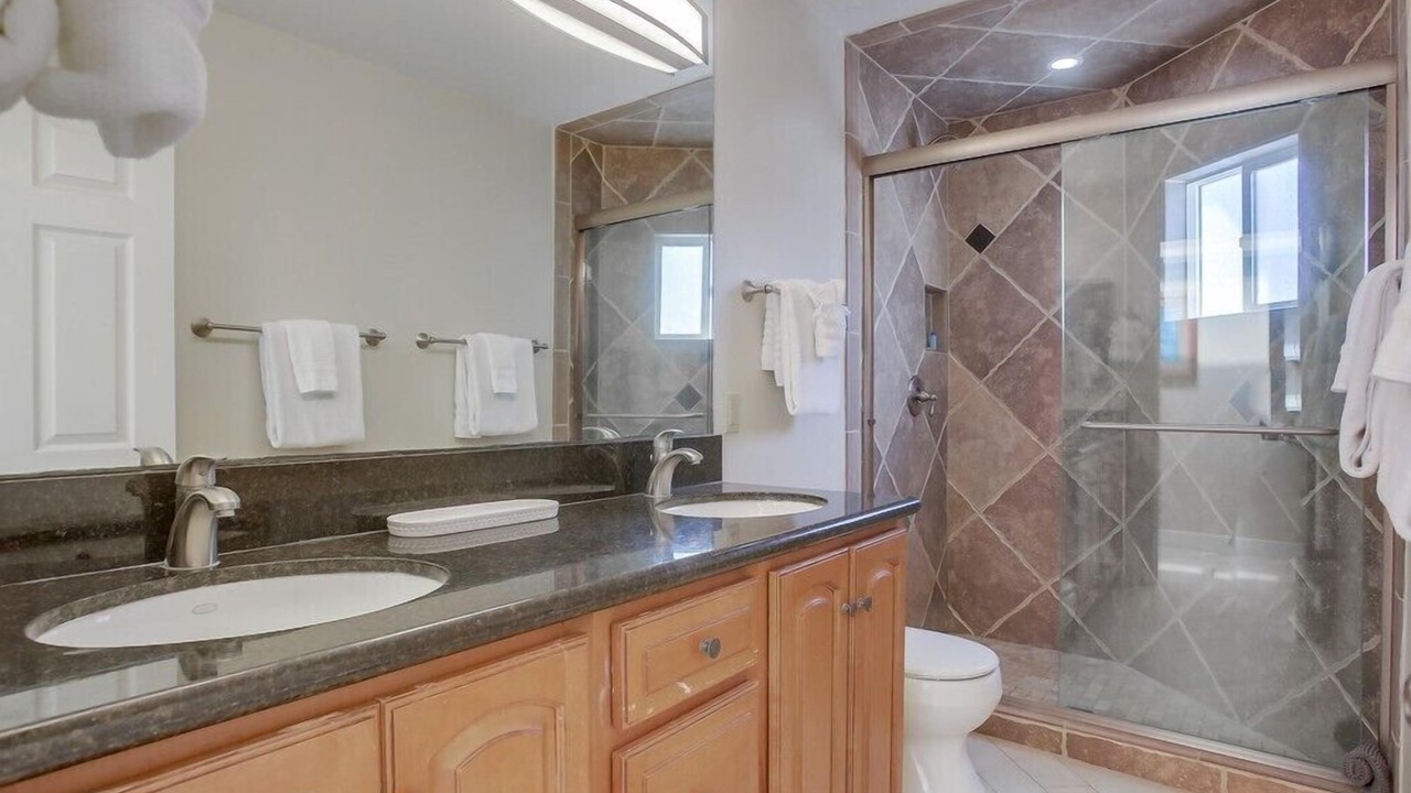 Photo of Bathroom in Mission Beach