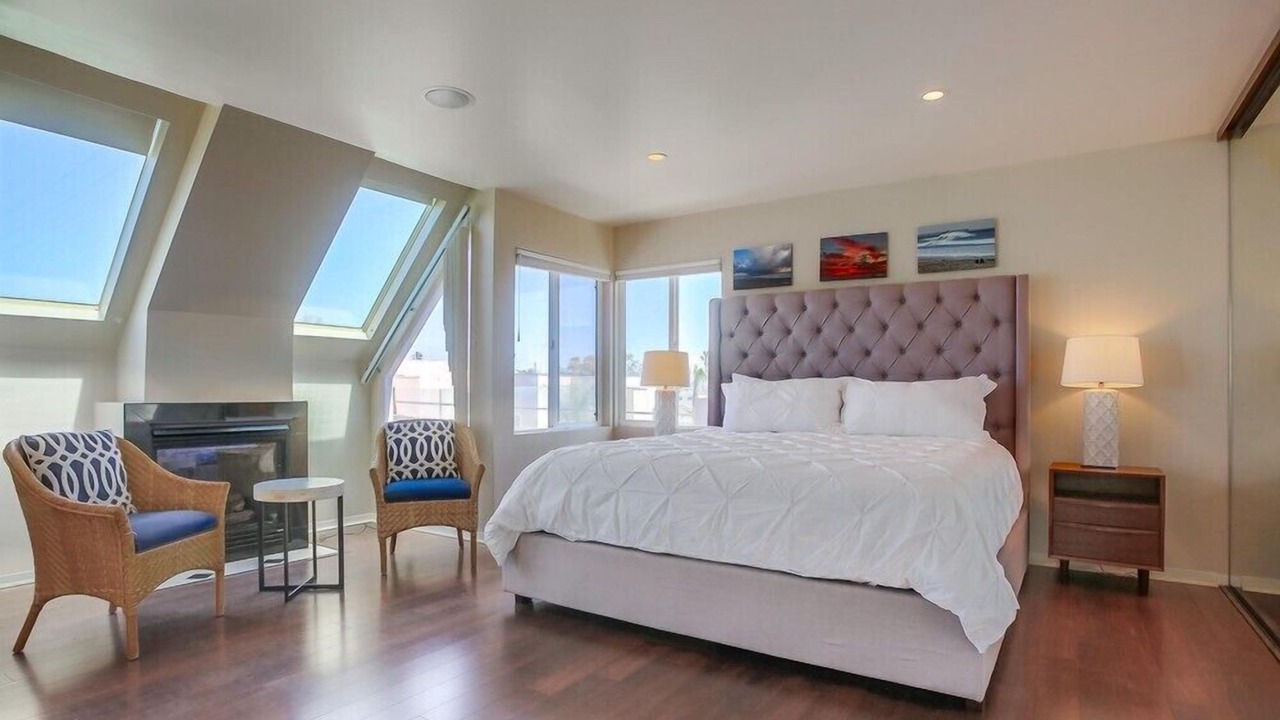 Photo of Bedroom in Mission Beach