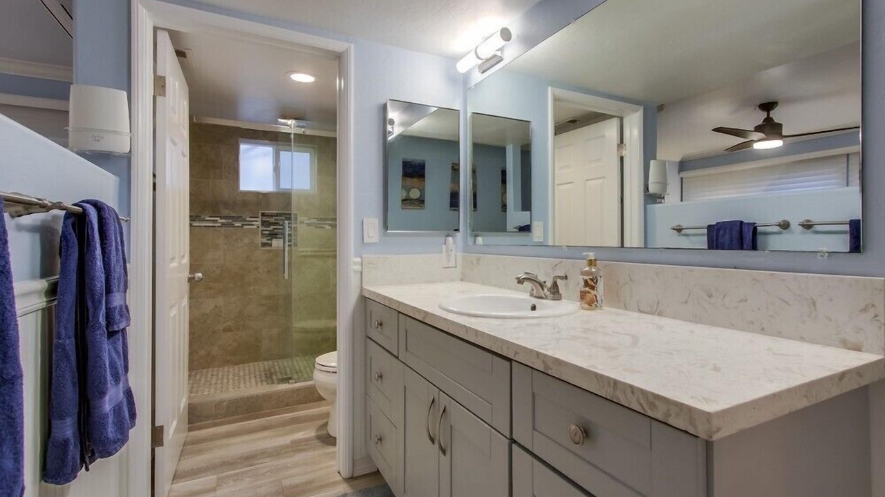 Photo of Bathroom in Mission Beach