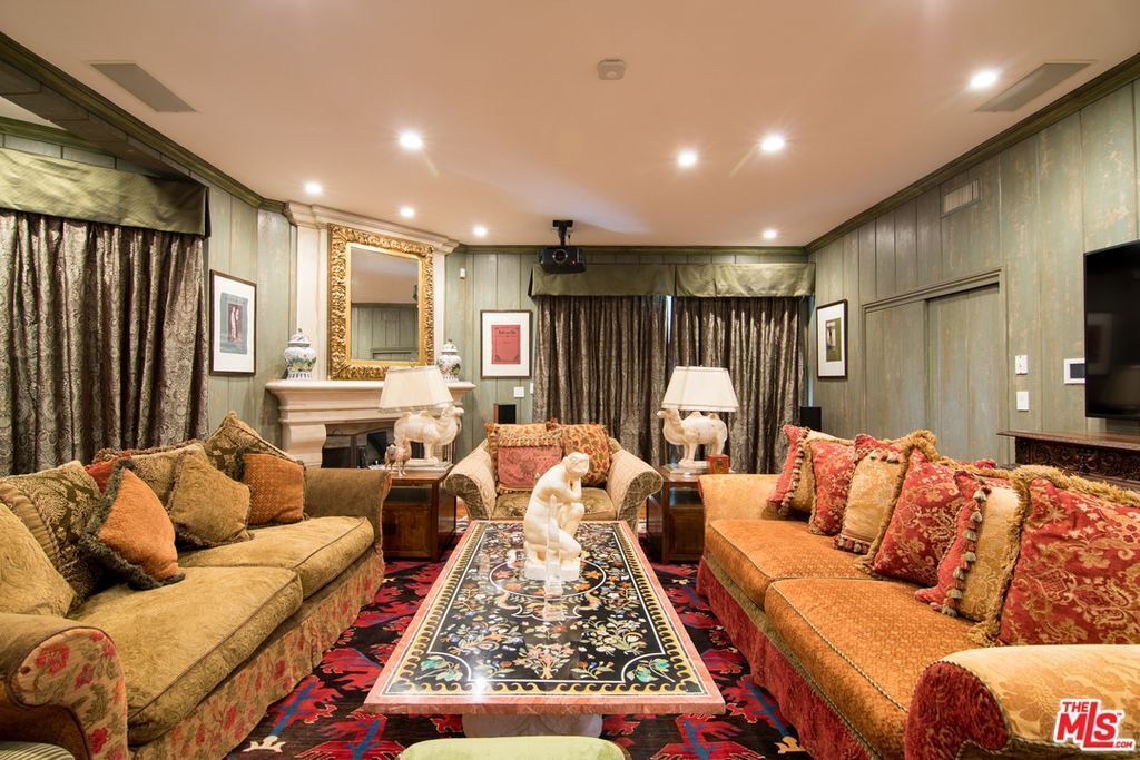 Photo of Livingroom in Bel Air