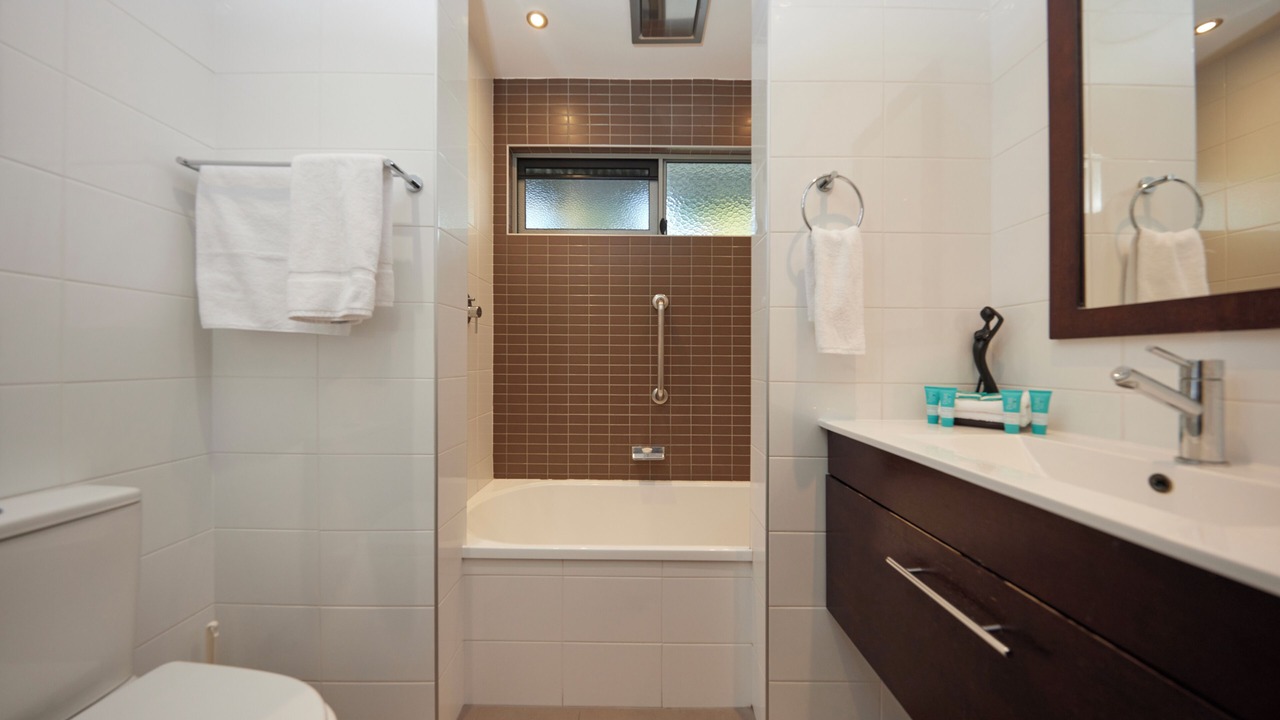 Photo of Bathroom in Eight Mile Plains