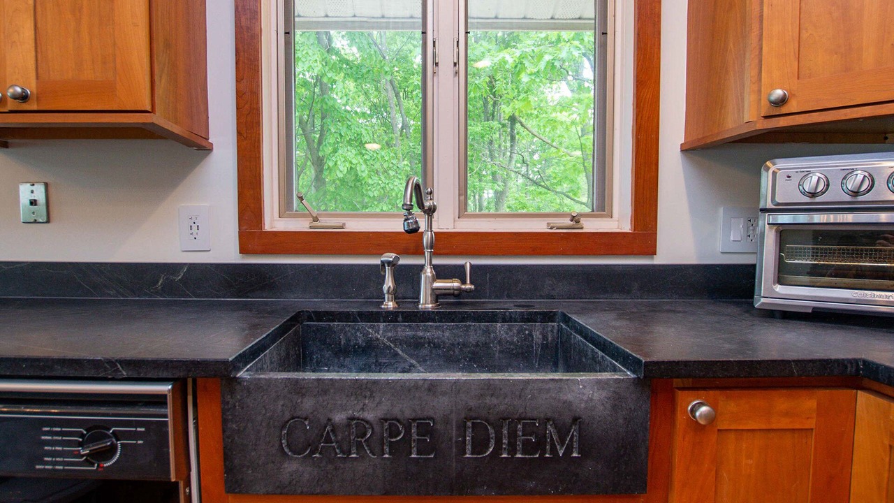 Photo of Kitchen in Lansing