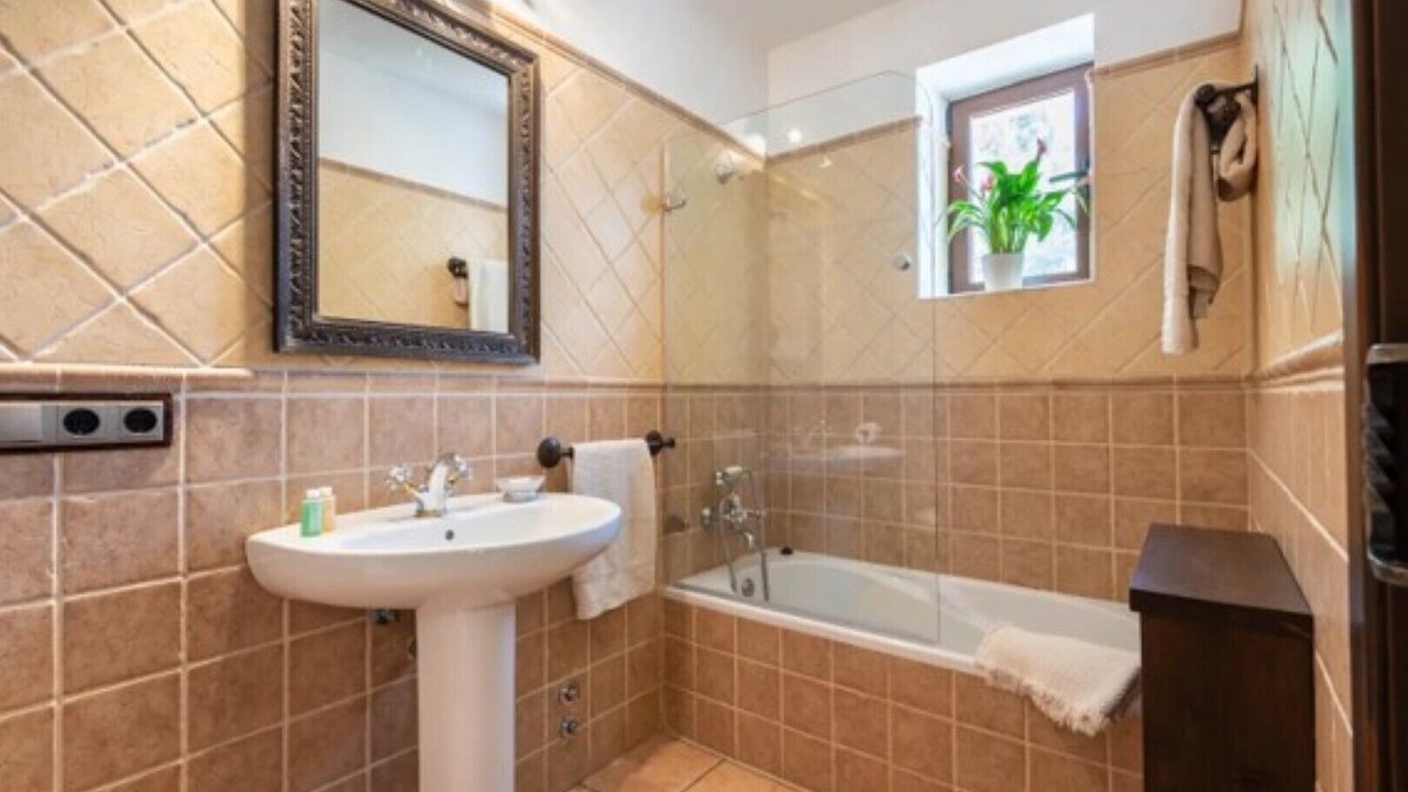 Photo of Bathroom in Cala de Bou