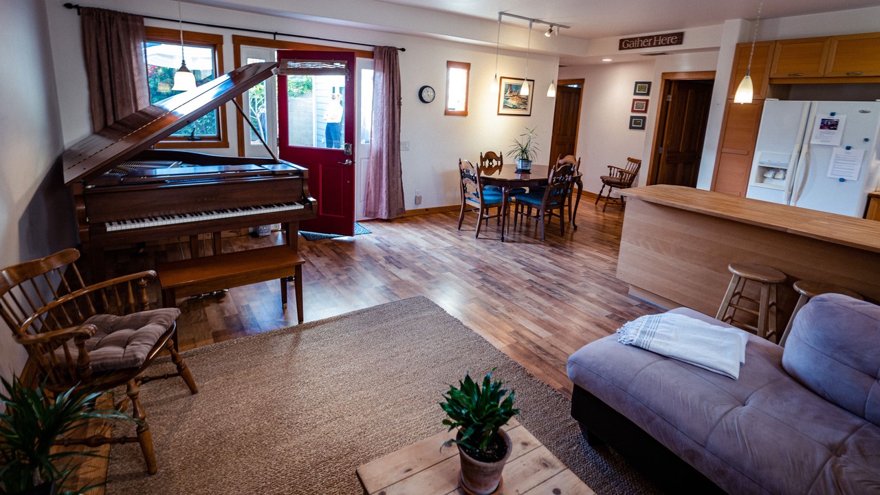 Photo of Livingroom in Santa Ana Heights