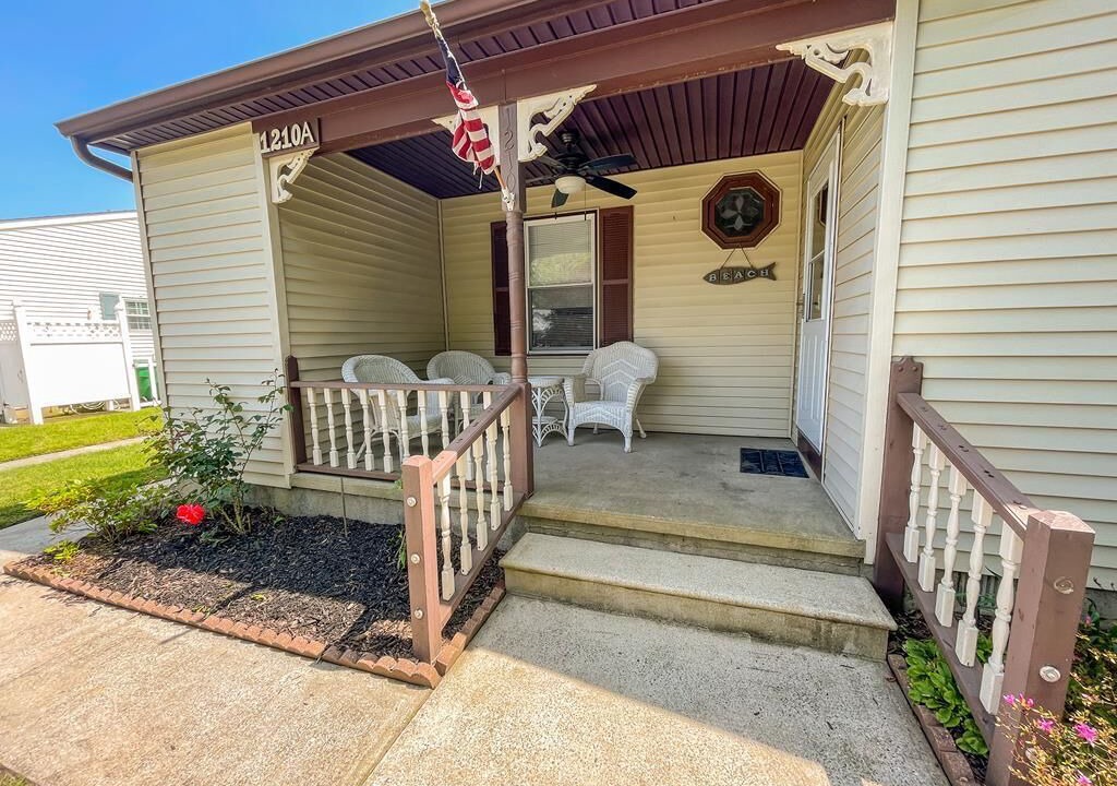 Photo of Patio Balcony in Village Green