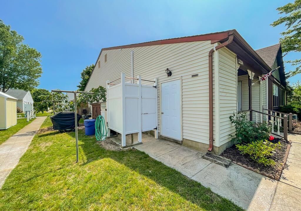 Photo of Outdoor in Village Green