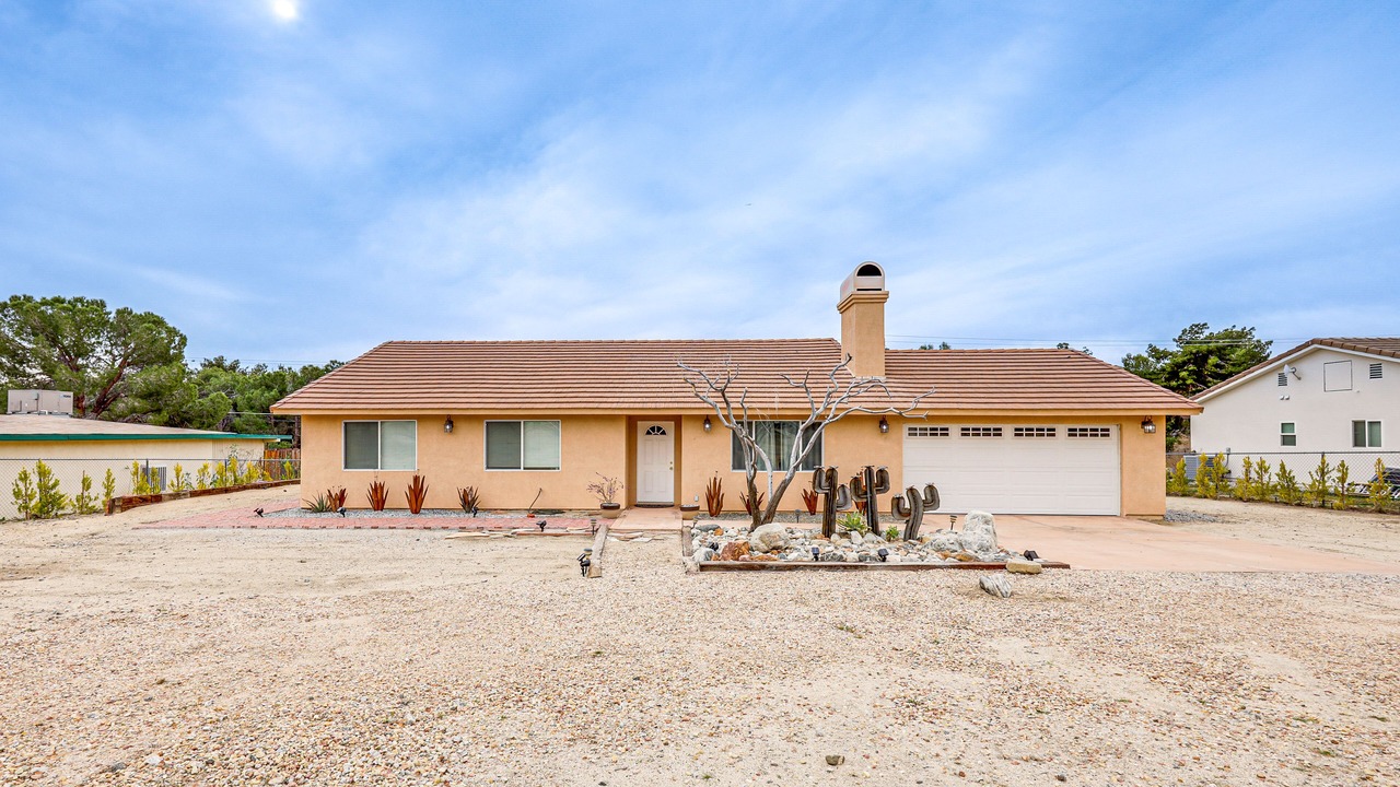 Photo of Others in Morongo Valley