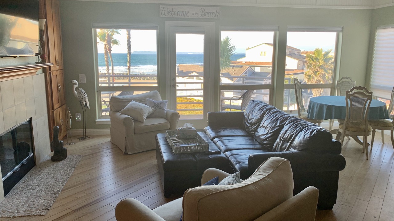 Photo of Livingroom in Imperial Beach