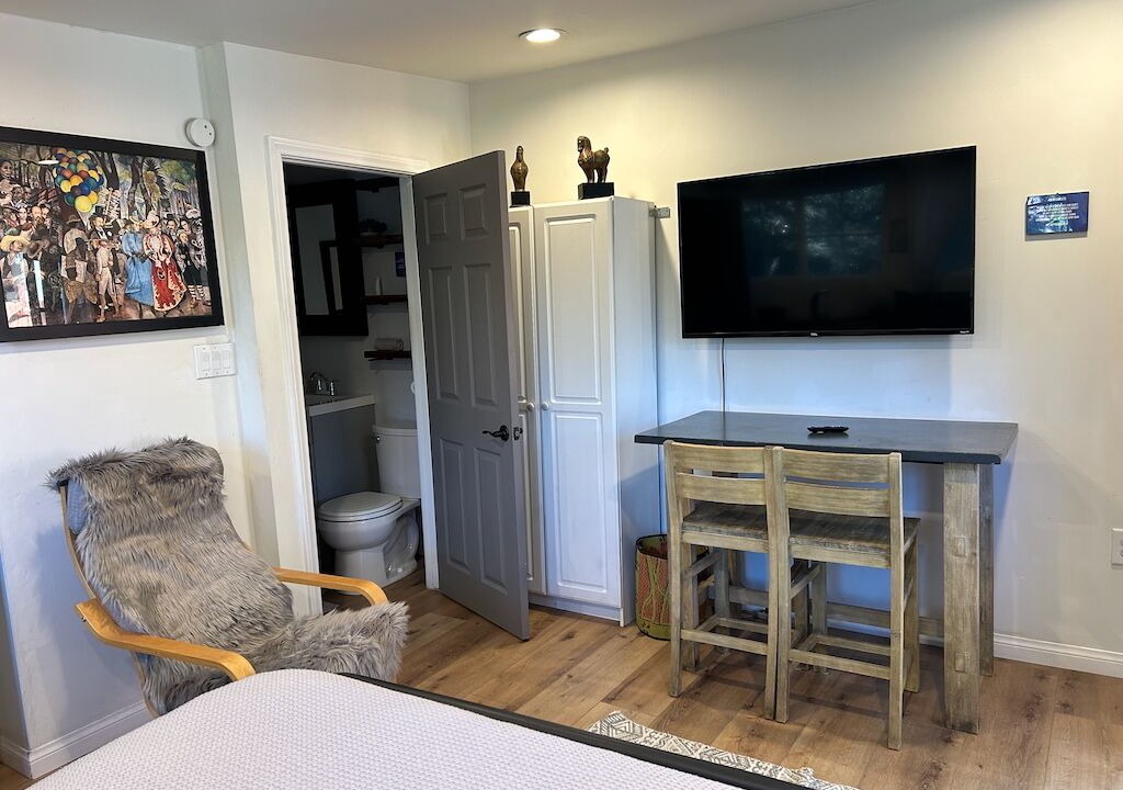 Photo of Bedroom in Thousand Oaks