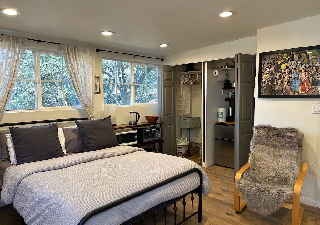 Photo of Bedroom in Thousand Oaks