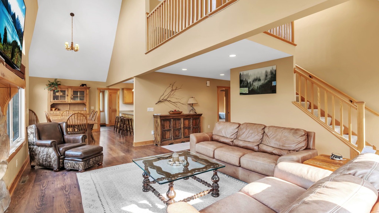 Photo of Livingroom in Great Valley