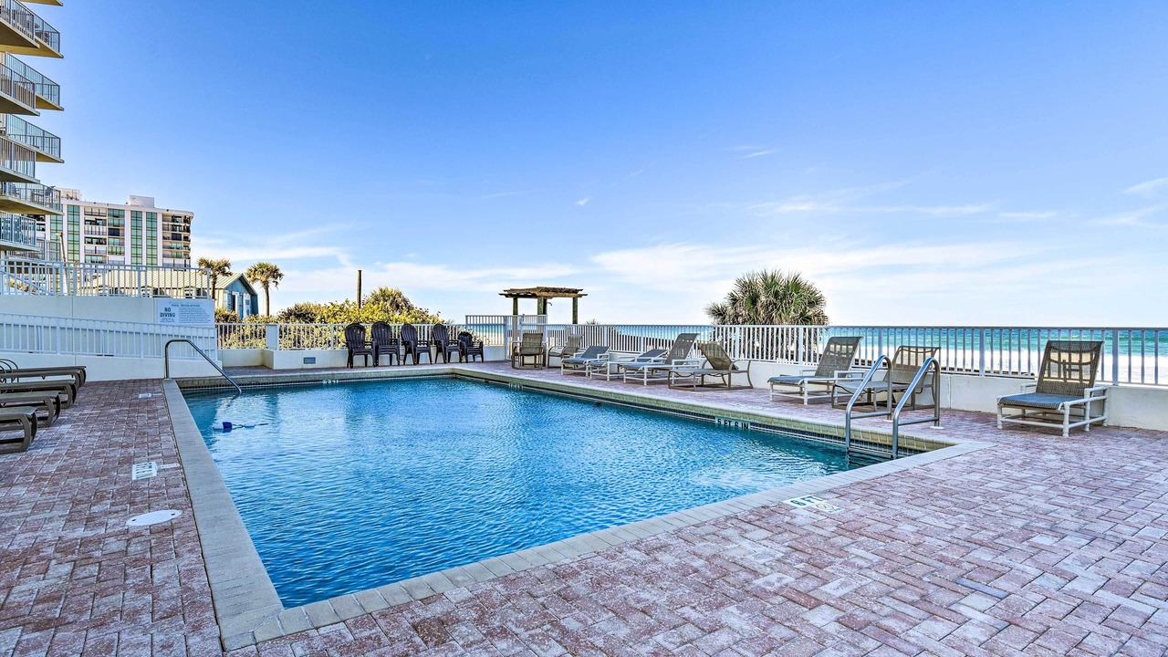 Photo of Outdoor in Seawinds Condo