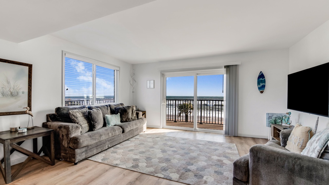 Photo of Livingroom in Ormond Beach
