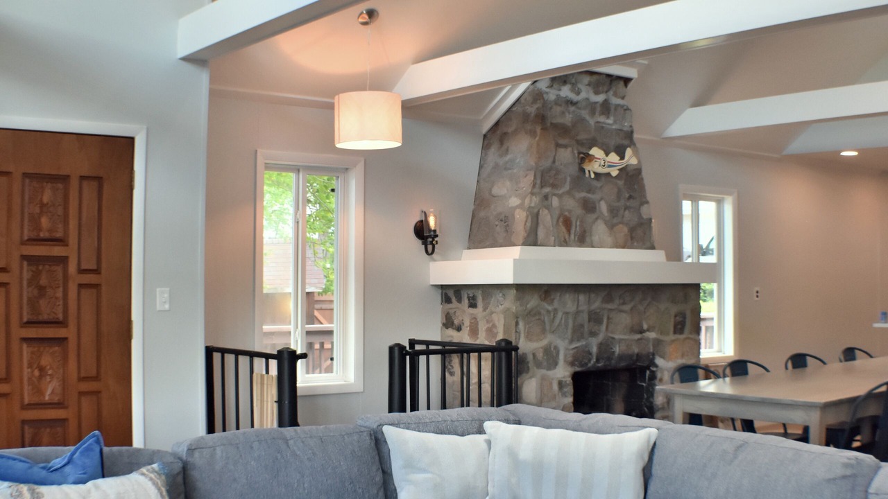 Photo of Livingroom in Penn Yan