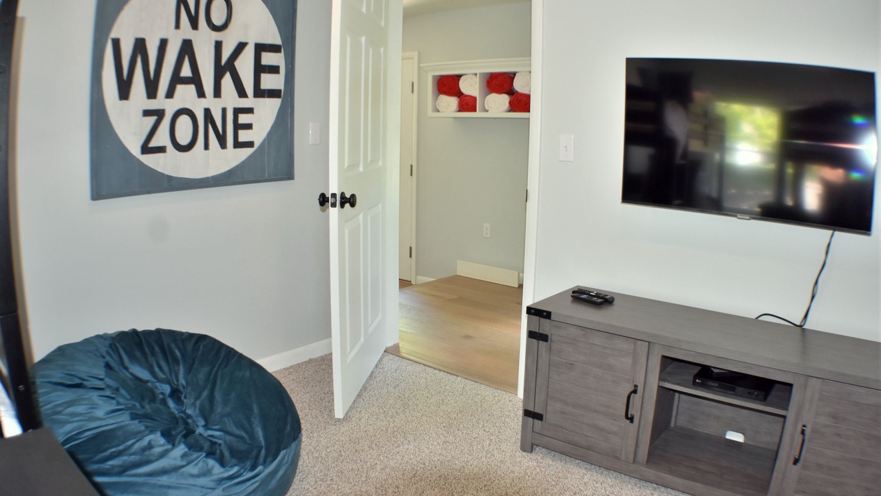 Photo of Bedroom in Penn Yan