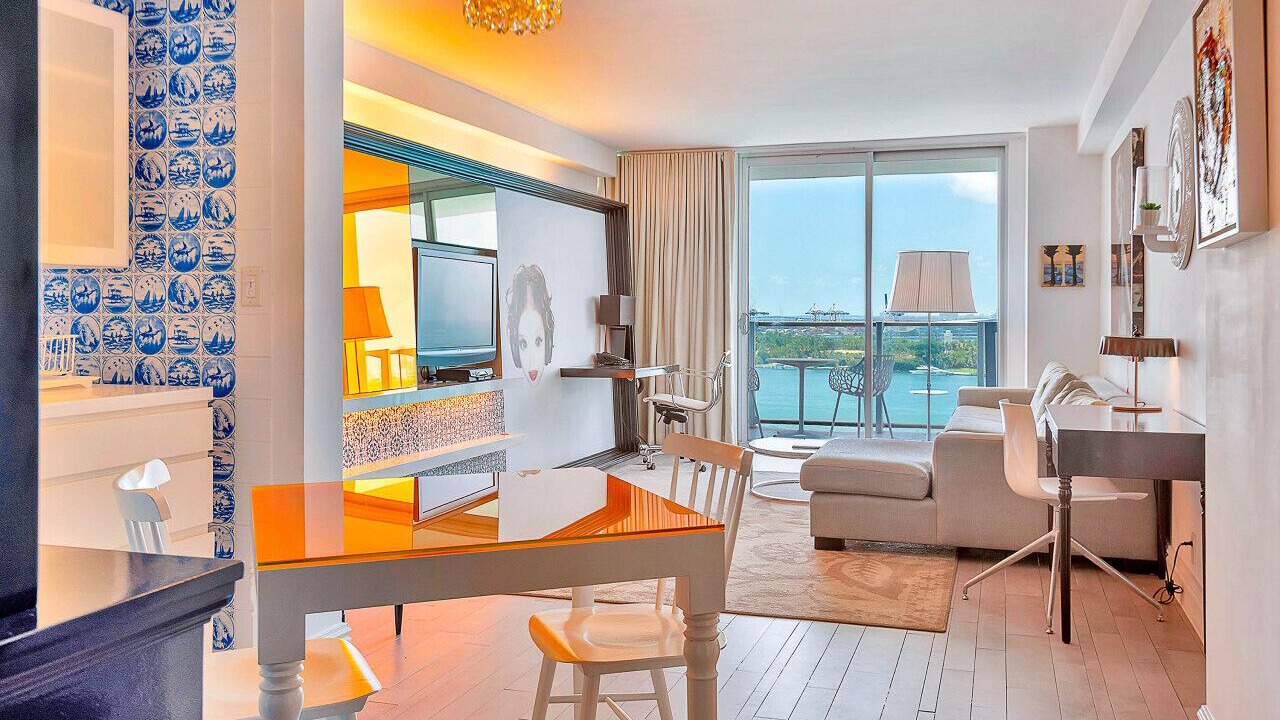 Photo of Livingroom in West Avenue
