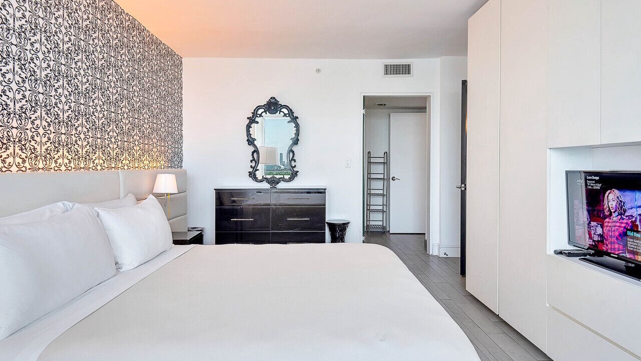 Photo of Bedroom in West Avenue