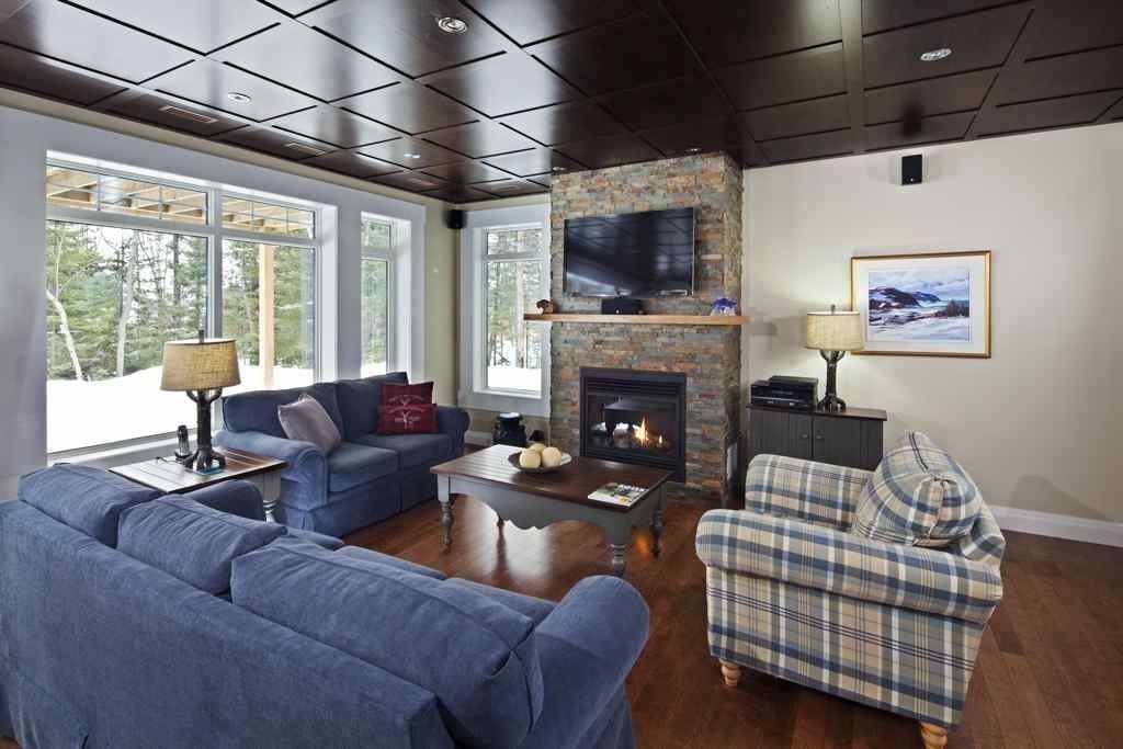 Photo of Livingroom in Petite-Riviere-Saint-Francois