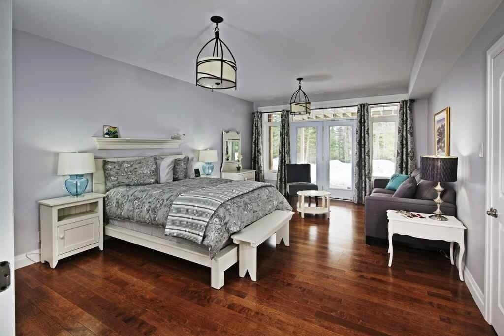 Photo of Bedroom in Petite-Riviere-Saint-Francois