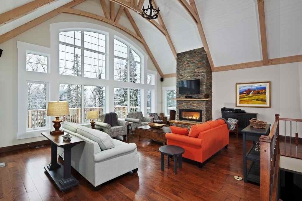 Photo of Livingroom in Petite-Riviere-Saint-Francois