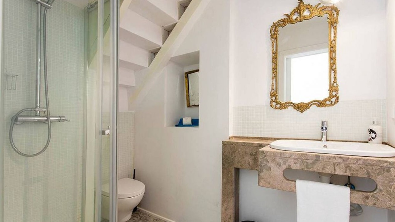 Photo of Bathroom in Santo Estevao