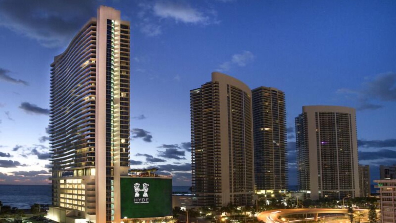 Photo of Outdoor in Hallandale Beach