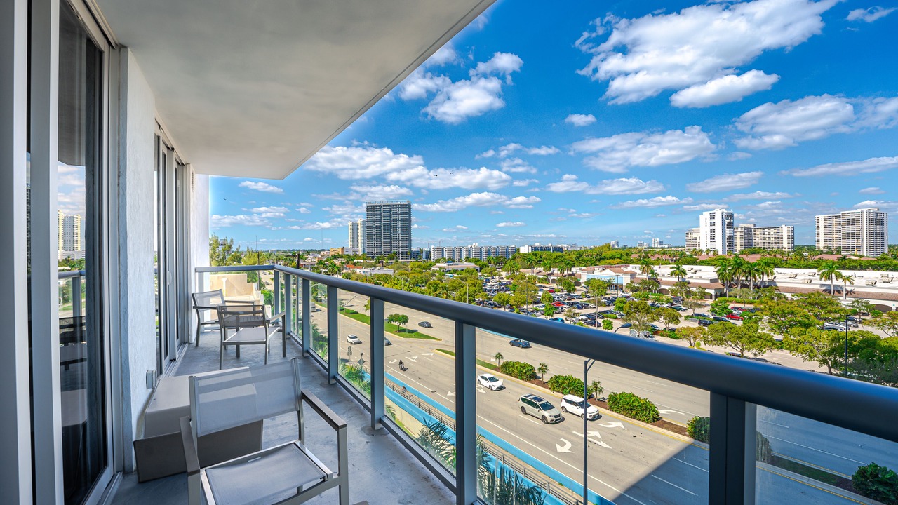 Photo of Outdoor in Hallandale Beach