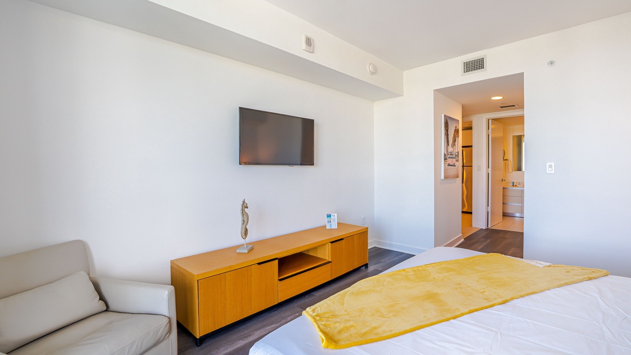 Photo of Bedroom in Hallandale Beach