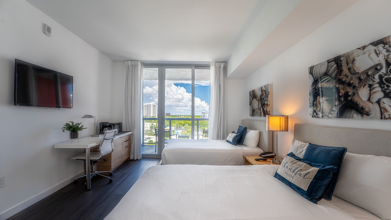 Photo of Bedroom in Hallandale Beach