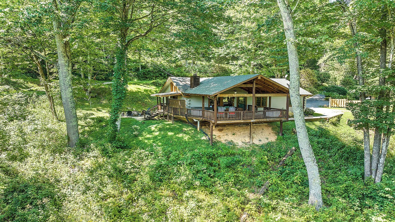 Photo of Outdoor in Maggie Valley