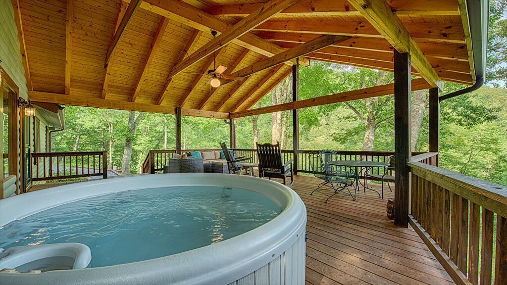Photo of Patio Balcony in Maggie Valley