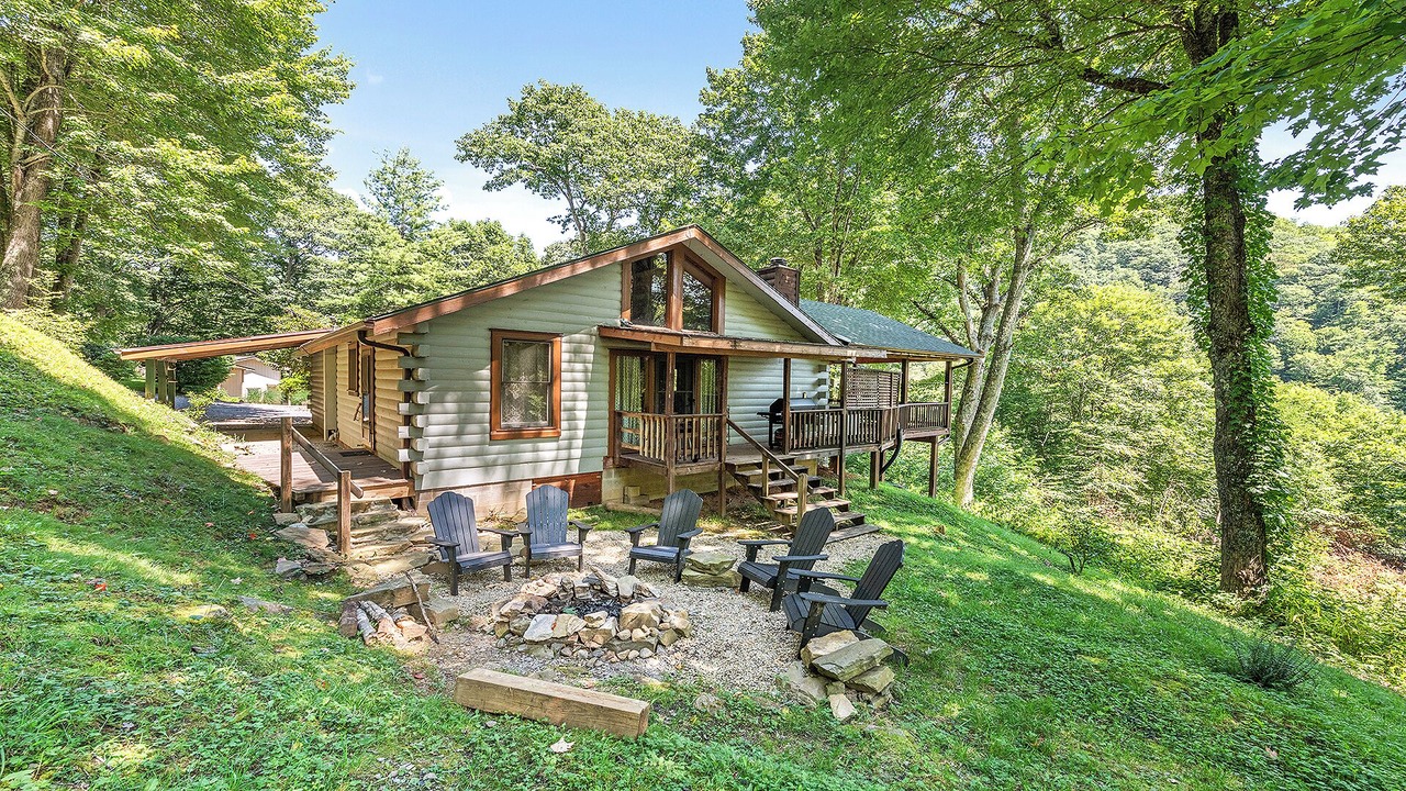Photo of Outdoor in Maggie Valley