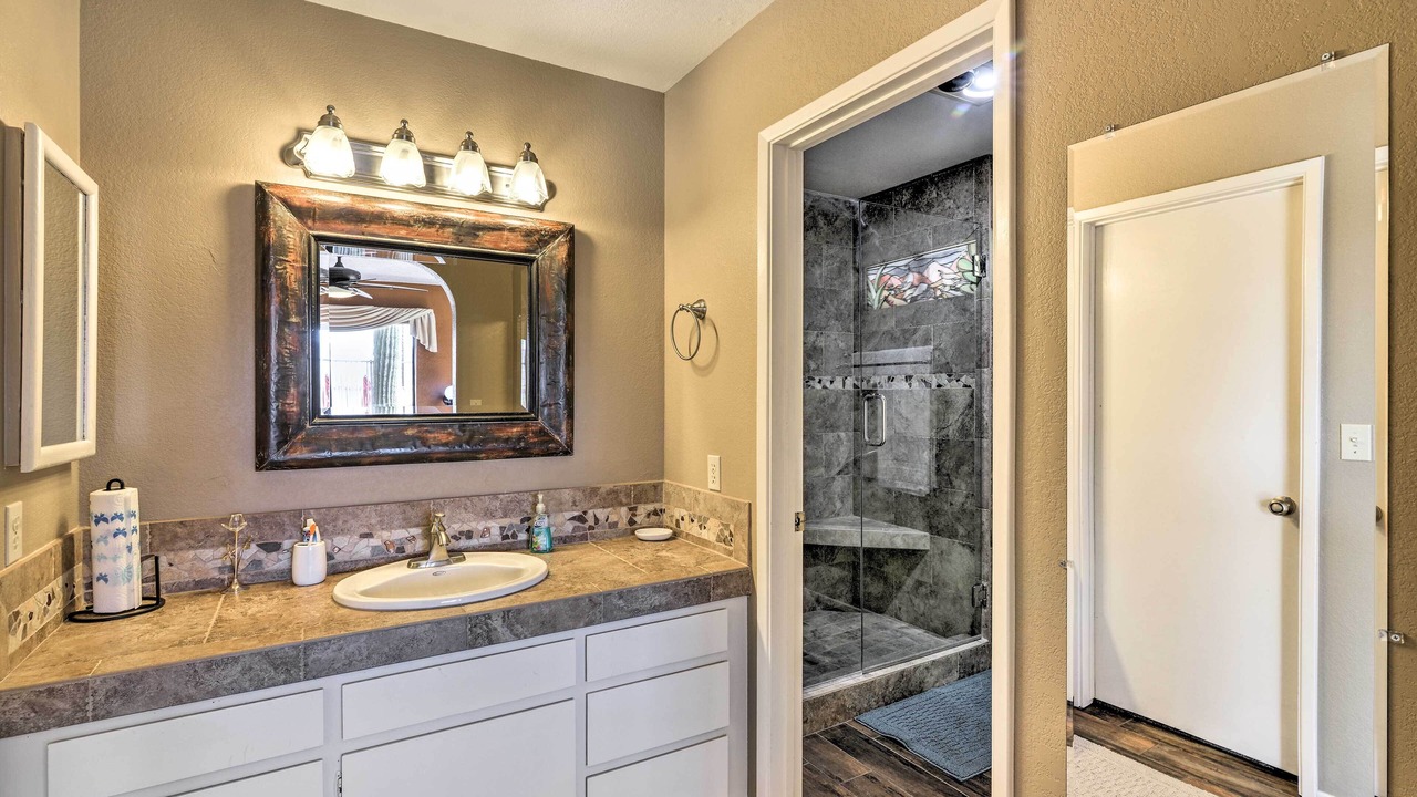 Photo of Bathroom in Sunridge Estates
