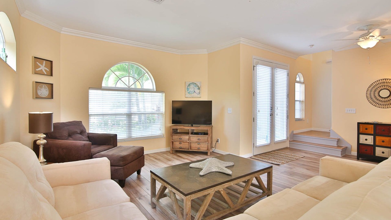 Photo of Livingroom in Palma Sola