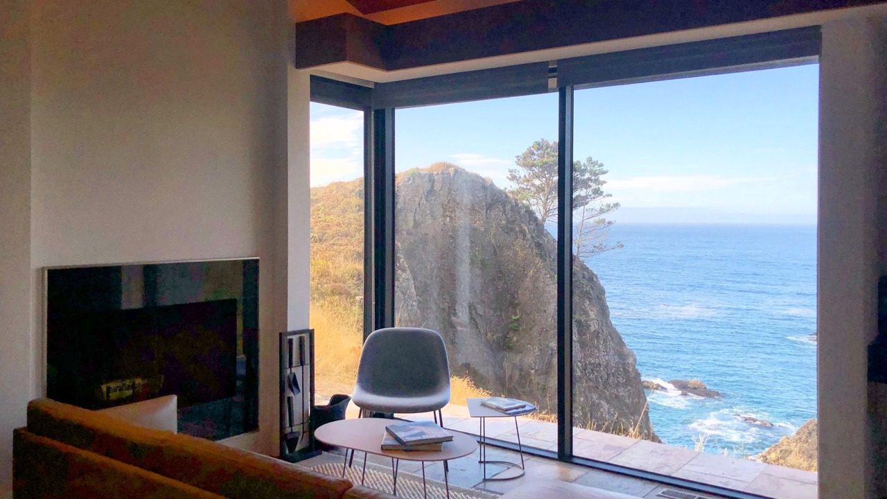 Photo of Livingroom in Sea Ranch