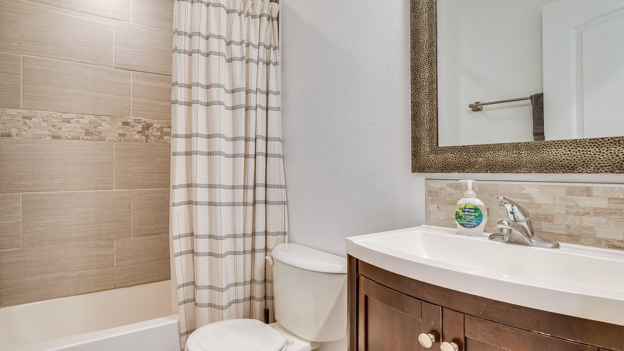 Photo of Bathroom in Lake Havasu City