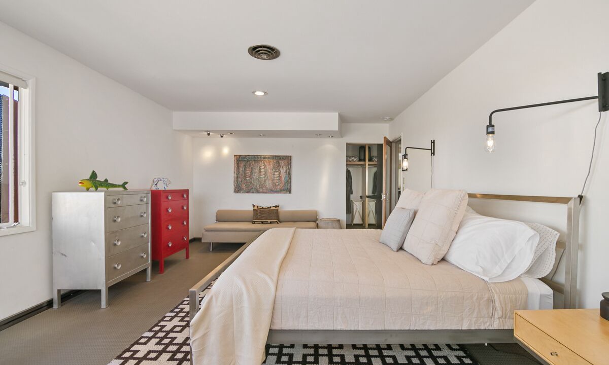 Photo of Bedroom in Twentynine Palms