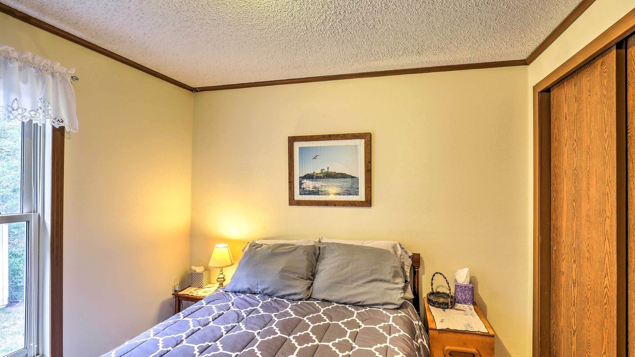 Photo of Bedroom in Himrod