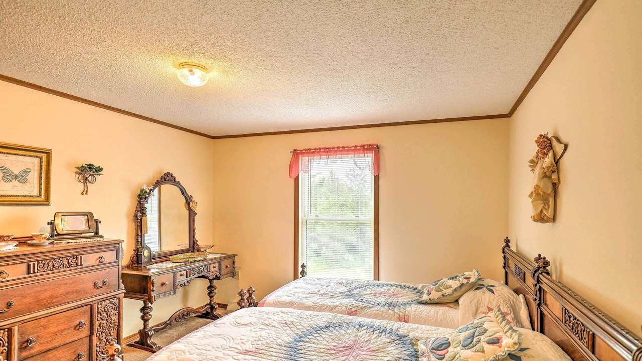 Photo of Bedroom in Himrod