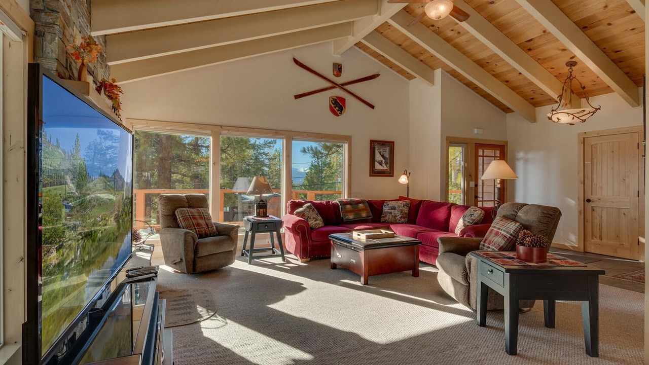 Photo of Livingroom in Lake Forest