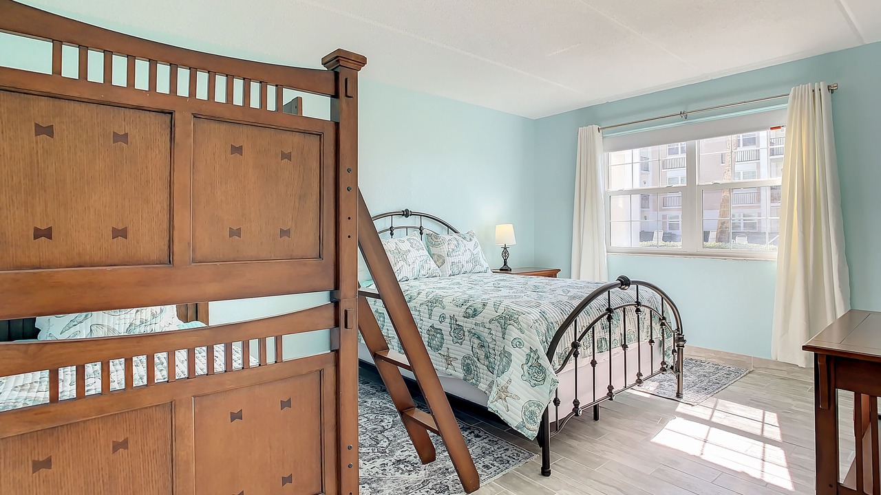 Photo of Bedroom in Belleair Beach