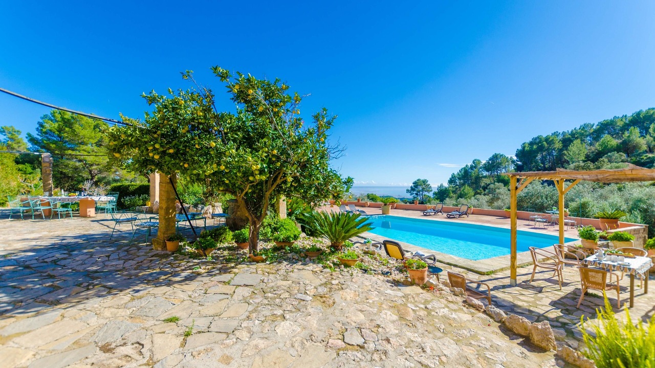Photo of Outdoor in Urbanitzacio Es Verger