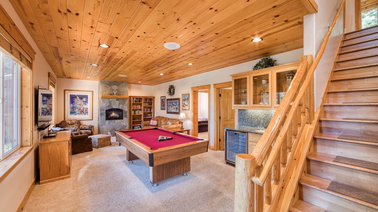 Photo of Bedroom in Tahoe Vista
