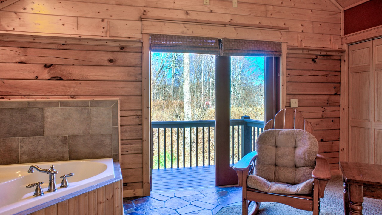 Photo of Patio Balcony in Wolf Laurel