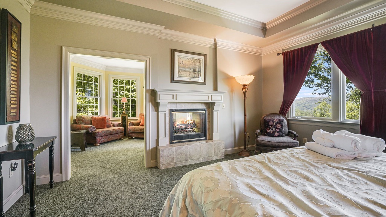 Photo of Livingroom in Royal Pines